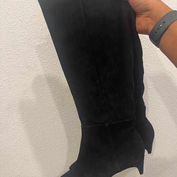 Antonio Melani Black Suede Knee High Boots Kitten Heel Size 8 M - Picture 2 of 6